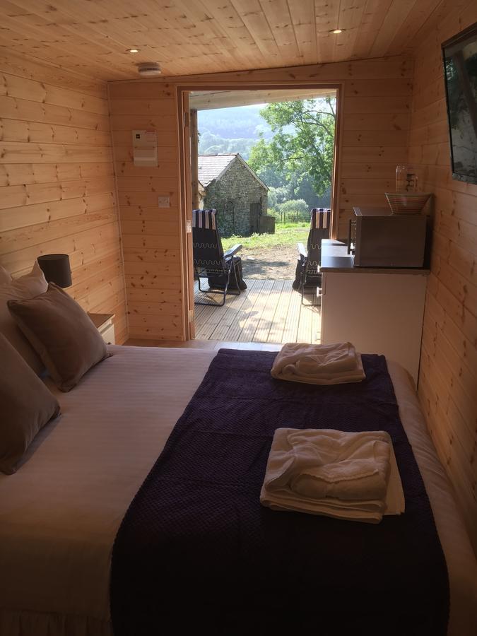 Romantic Getaway Luxury Wooden Cabin With Private Hot Tub And Bbq Аберистуит Экстерьер фото